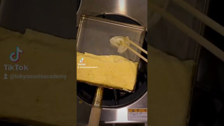 【すし屋の玉子焼き】プロが解説するだし巻き玉子の作り方 #Shorts