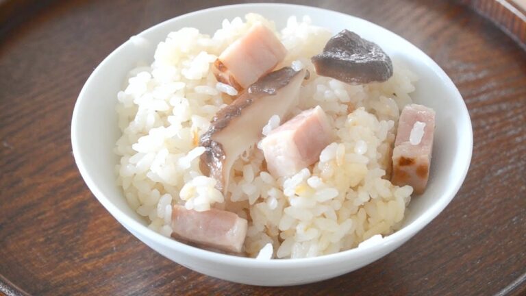 これは絶対美味しい、干し椎茸とベーコンの炊き込みご飯の作り方　　How to make steamed rice with bacon and dry Shiitake