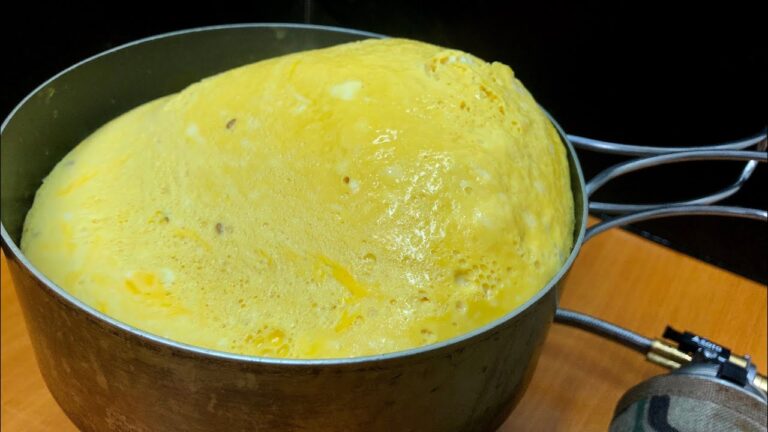 タマゴパックを落としたのでデカデカだし巻かず卵を焼いてハイボールをキメるだけの動画