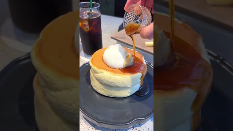 ホットケーキはこういうシンプルな組み合わせで食べるのが一番おいしい🥞 #銀座グルメ