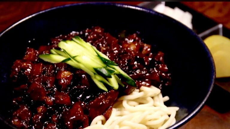 How to make Black bean noodles (Jajangmyeon) 韓国風ジャージャー麺の作り方