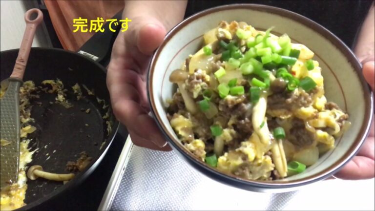 ポン酢レシピ　小松菜のツナ炒めとめんつゆで合挽肉の卵とじ丼