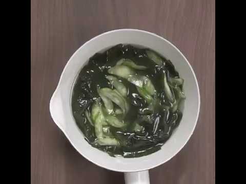 飲み口爽快、後味スッキリ わかめときゅうりのひんやりスープ ｜ moguna[モグナ]