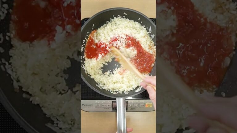 【クリスマスメニュー】フライパンでつくるあさりと鶏肉のパエリア #shorts #ショート