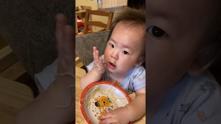 ♯あきと　初そうめんを食べる10ヶ月赤ちゃん