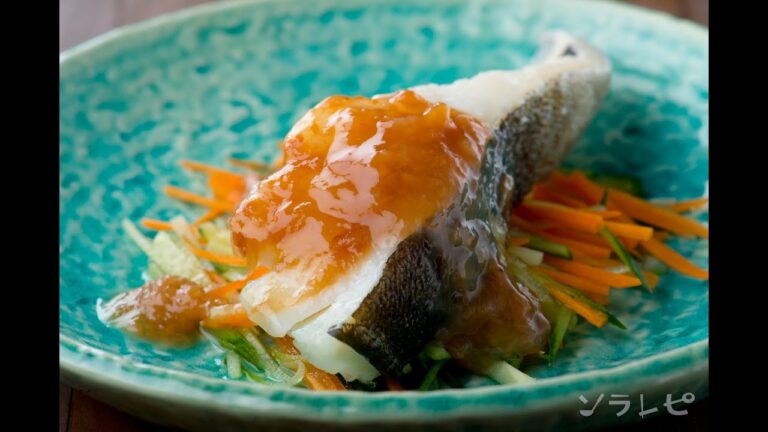 数秒でわかる「たらのくずたたき梅肉ソースがけ」の作り方