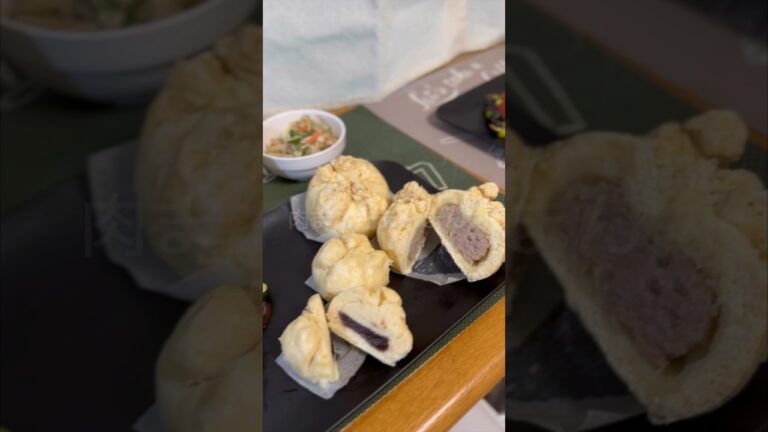 手作りおうちごはんシリーズ👍今夜私たちが頂いたのは…ホットケーキミックスでつくる肉まん&あんまん✨秋だよ‼️#おうちごはん #おうちごはん好きな人と繋がりたい #あんまん #にくまん