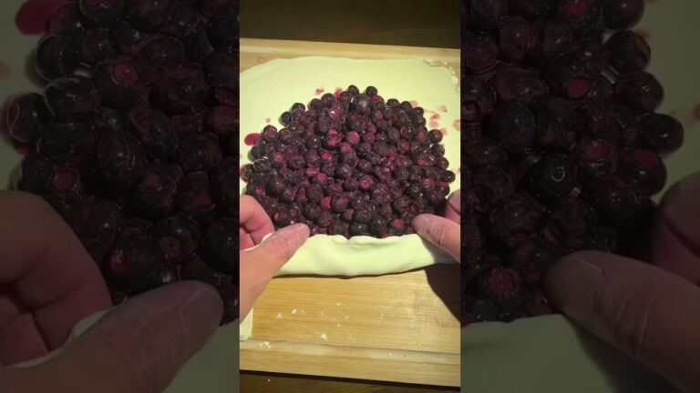 blueberrypie🥰🫐🥧#ブルーベリーパイ #blueberrypie #pie #デザート #スイーツ #sweets🍯 #desert #おやつ #簡単スイーツ