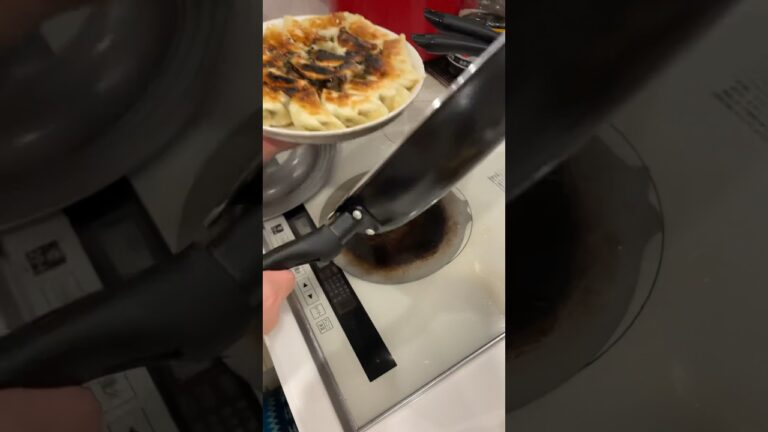 野菜が7割なのに満足できるカリジュワァ餃子