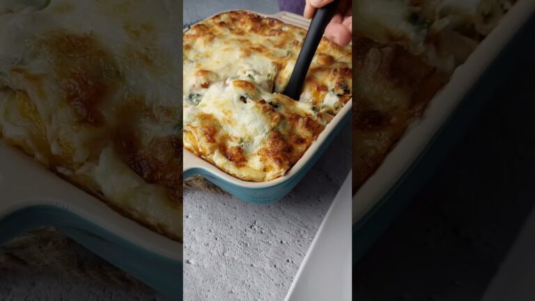 Layers of comfort: butternut squash, spinach, and cheesy goodness. A hug in every bite! #lasagna