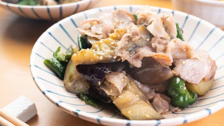 【15分でやみつき】夏野菜で家族が喜ぶ「なすピーマン」大量消費にも