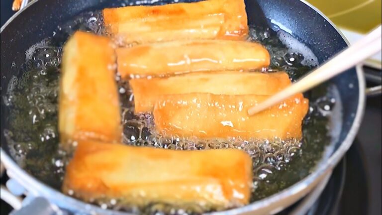 『さけるチーズはな、さくもんちゃう。揚げるもんや』「पनीर भूनें/Keju goreng」