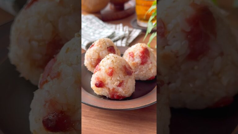 たっぷり鰹節の梅混ぜおにぎり🍙