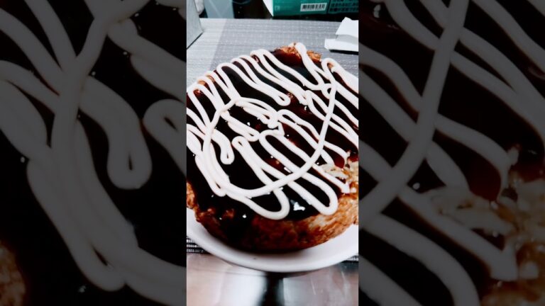 餅入りお好み焼き、です！