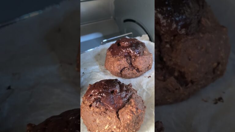 オートミールパンをチョコ味にアレンジ(オートミール、水、きび糖、玉子、きな粉、ココアパウダー、ダークチョコレート)