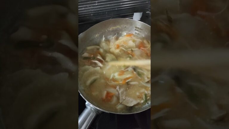 【ぴよこおばちゃん 】 #そうめん#にゅうめん#みそ汁#food #japan #ぴよこおばちゃん
