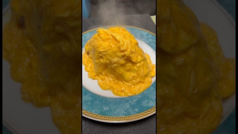 愛知名物 カマンベールチーズオムライスの作り方 Fluffy Omurice とろ〜り卵のオムライス さん太 #愛知グルメ #オムライス