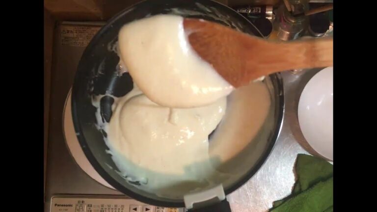 ドリアもシチューも思いのまま‼冷凍保存できるなベシャメルソースの作り方