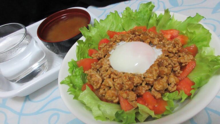 【咀嚼音】タコライス 温玉のせ | Homemade Japanese Food ASMR