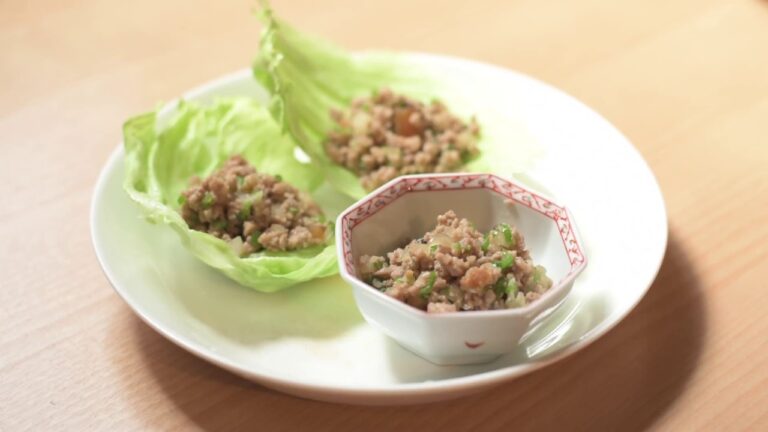 レシピ 「豚ひき肉のレタス巻き」