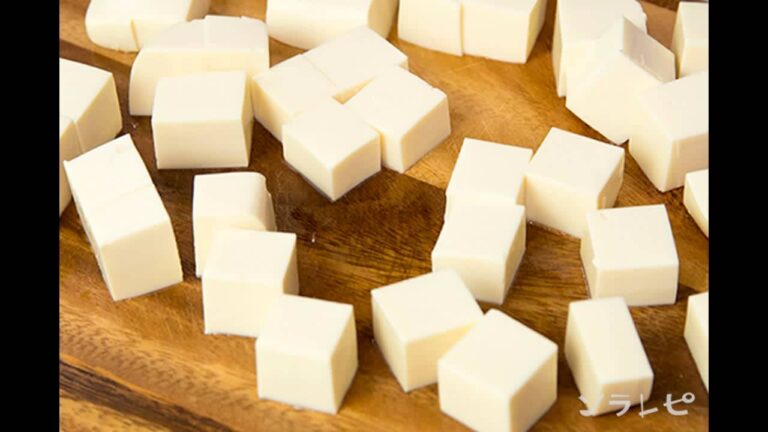 数秒でわかる「アボカドと豆腐のサラダ」の作り方