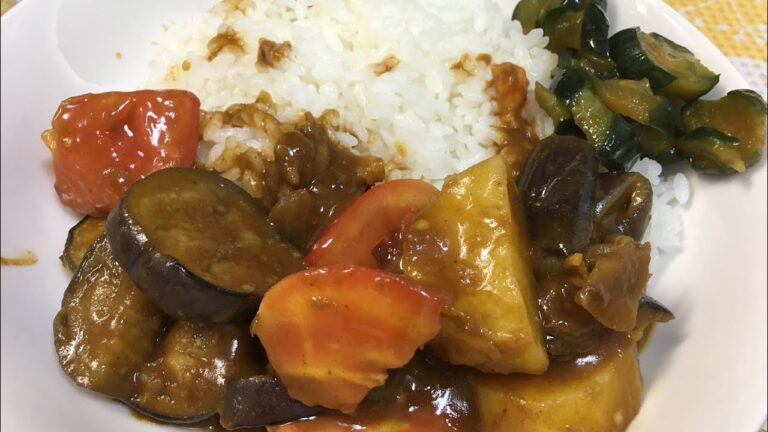 レトルトカレーを夏野菜カレーにリメイクしました😋
