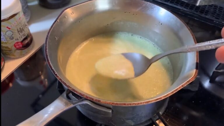 そら豆スープを作る