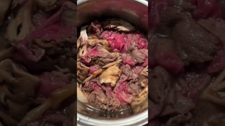焼肉のタレを使って、舞茸入り牛丼を作ってみたいと思います🍄🥩🔥