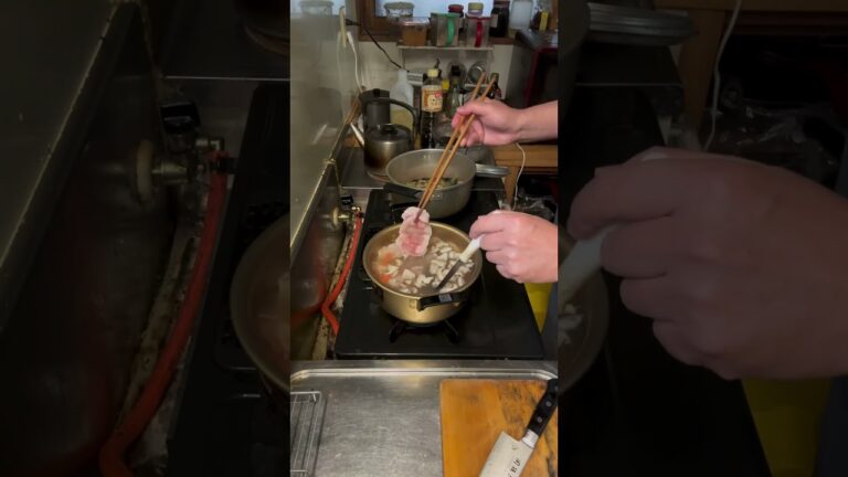 休日の朝は絶品たけのこ汁からスタート/朝はやっぱり味噌汁が最高　#味噌汁 #朝食 #筍