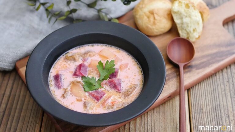 【365日のパンとスープ】ピンクのボルシチ風スープのレシピ 作り方