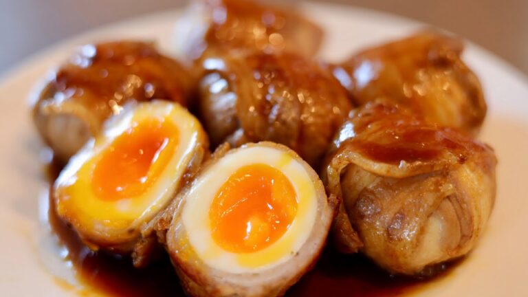 【肉巻き卵】とろとろでジューシーな肉巻き半熟卵の作り方！