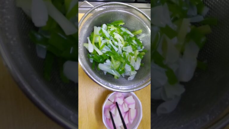 【わけぎ・赤い蒲鉾・ゴマ】で 昔ながらの【ヌタ💕】を、作りました🎵#shorts