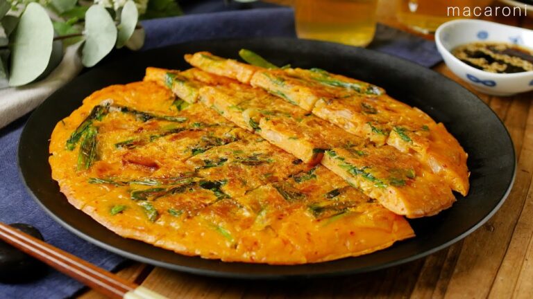 【キムチチヂミ】ニラとキムチがたっぷり！混ぜて焼くだけで簡単♪