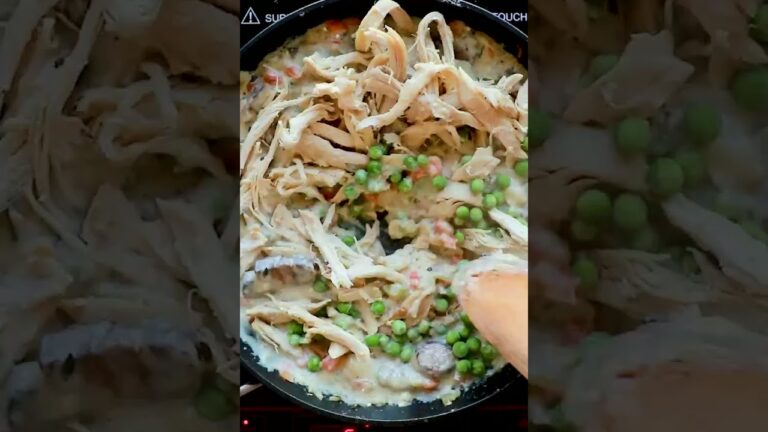 Spaghetti Squash Chicken Pot Pie  😋  #keto #shorts