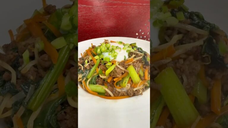 料理人とうちゃんが作る！ビビンバ風どんぶり#ごきげんごはん #おうちごはん #時短レシピ #簡単レシピ #簡単料理 #旦那飯  #ビビンバ #丼 #ミンチ