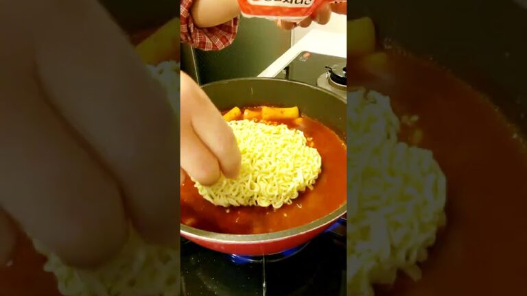 【コストコ編】🛒カンタン『ラッポッキ』かなり辛いやつ…😆マイルドに食べるために#shorts