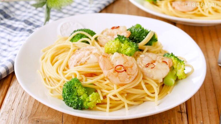 【エビとブロッコリーのガーリックパスタ】ぷりぷりのエビとブロッコリーが絶妙な組み合わせ！