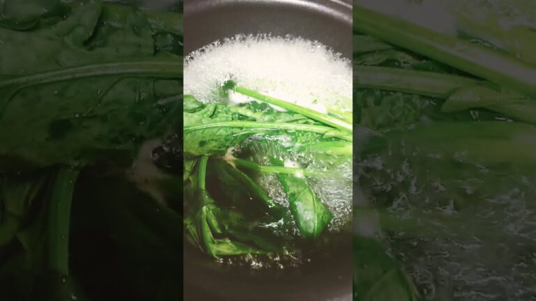 お雑煮用のホウレン草😃💕