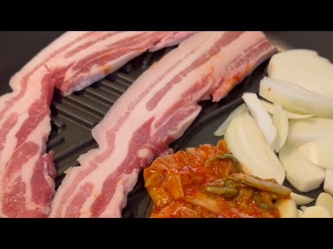 お家焼肉。ホットプレートでサムギョプサル風。