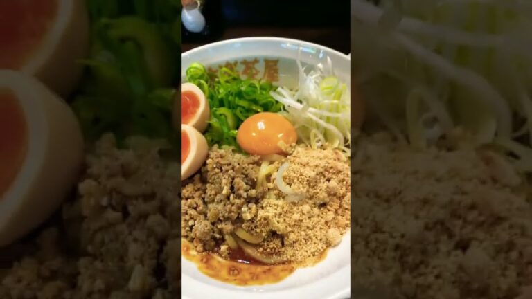 てんかに並ぶより、こっちにしとけ。 汁なし坦々麺