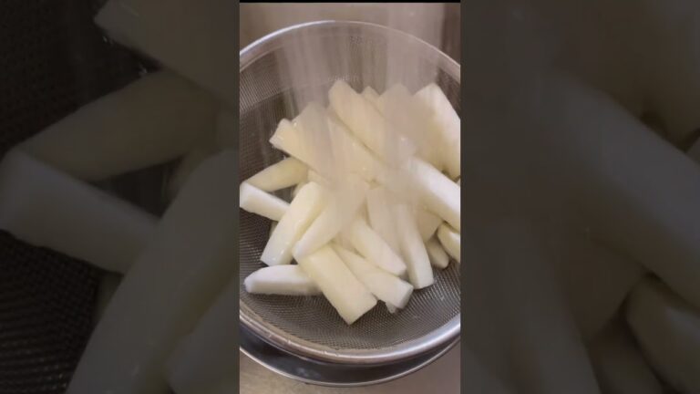 「簡単♪長芋の漬物」白だし漬け。シャキシャキ、サクサク楽しい食感。よく噛んで食べよう #shorts 【日本の食文化をつたえる出版社ＳＵＧＡＯ】すがおチャンネル