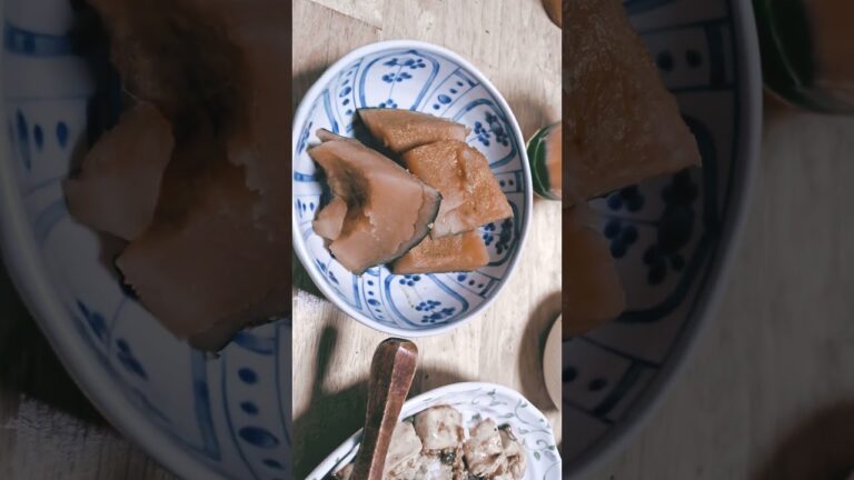 晩御飯は、麻婆豆腐丼と南瓜の煮物と豆腐とシュリンプてすね。とても美味しそうですね。