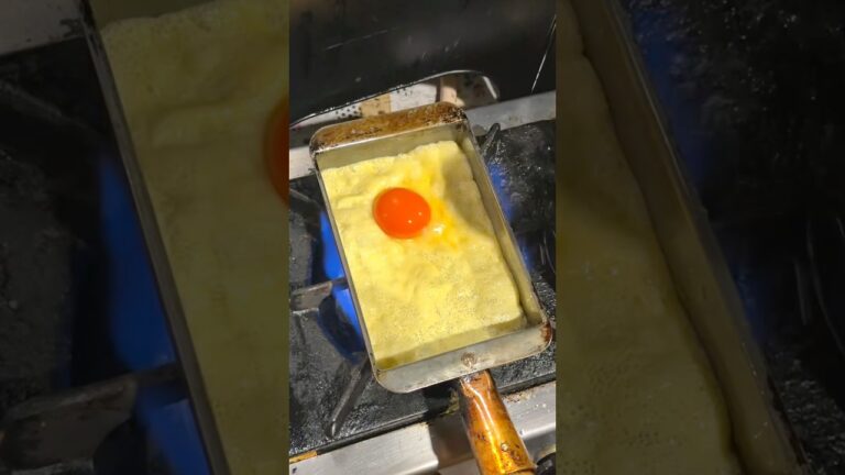 半熟とろりだし巻き×牛しぐれ煮！大盛無料1000円の大阪最強ランチ！