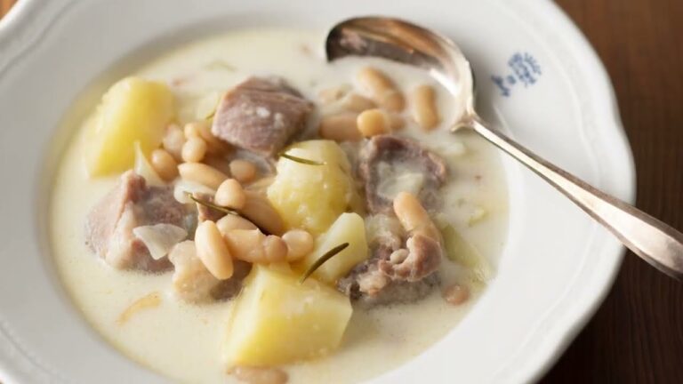 料理プロセス・いんげん豆と豚肉のホワイトシチュー【レシピ・ラボ】