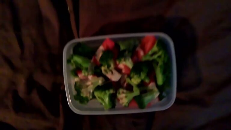 トマト🍅とブロッコリーとレタスのサラダ🥗