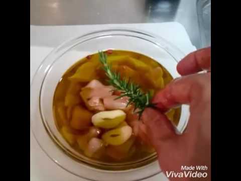 あなたとわたしの圧力魔法鍋で、鶏むね肉のコンフィ　を作ってみました！