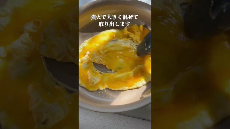 ブロッコリーと卵と豚こまの塩炒め                 #簡単レシピ #ブロッコリーレシピ #豚こまレシピ