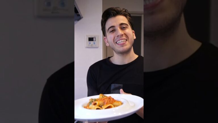 これは美味しいフレッシュトマトのパスタ【Paccheri allo Scarpariello】#Shorts
