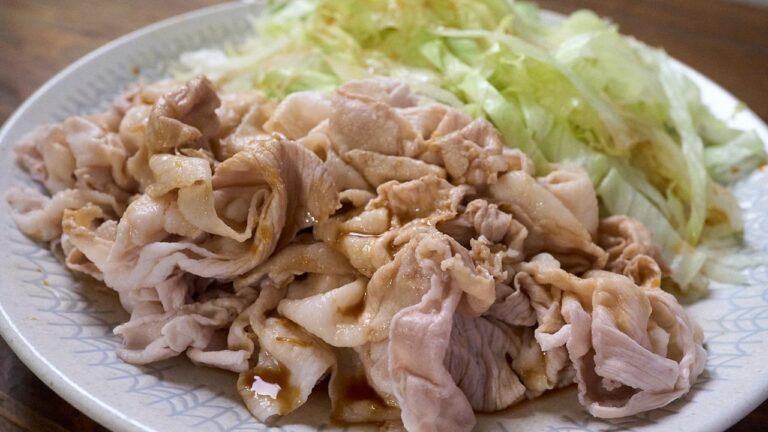 某町中華の人気まかないメニューが夏にドンピシャでうますぎる【豚レモン】