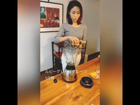 朝ごはんはグリーンスムージー